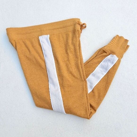 Aeropostale Tan and White Jogger Sweatpants - Picture 10 of 10